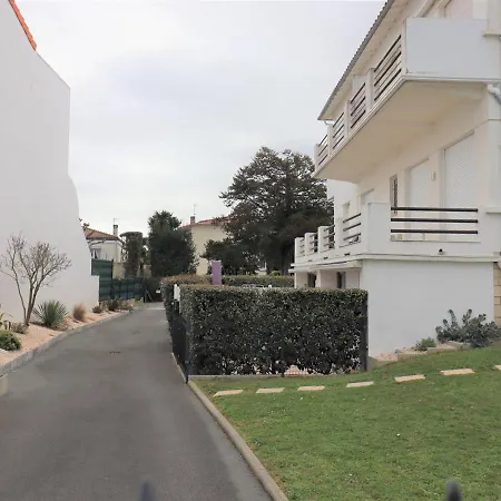 Apartment Royan, 2 Pieces, 2 Personnes - Fr-1-738-15 Royan